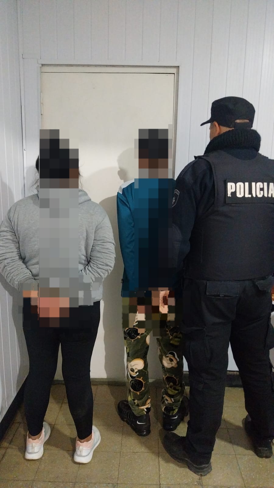 Dos aprehendidos tras una violenta pelea con machete en barrio América